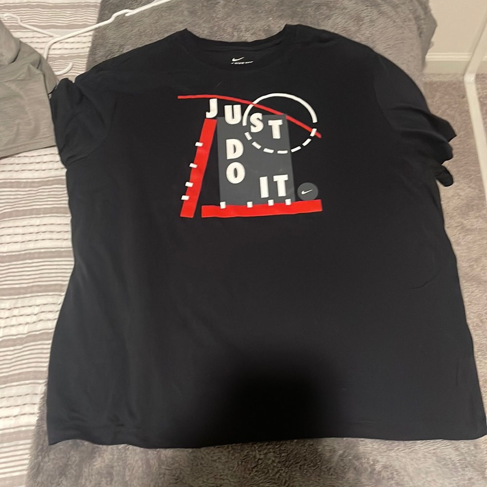 Black just do it T-shirt Nike size extra large dri fit
